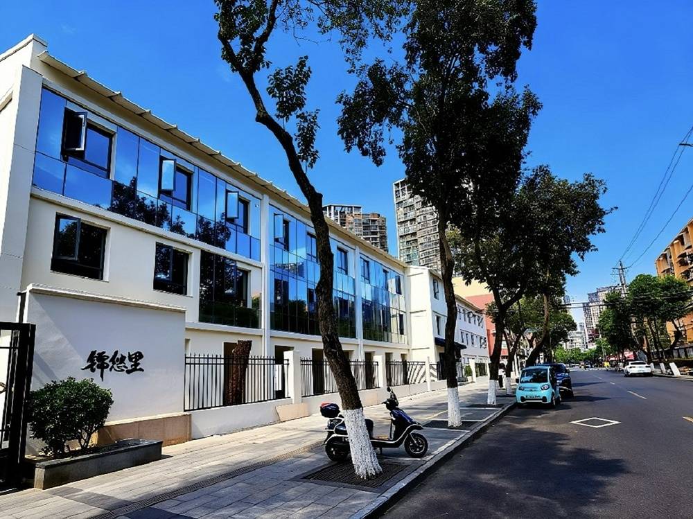 锦悠里创意园外立面图